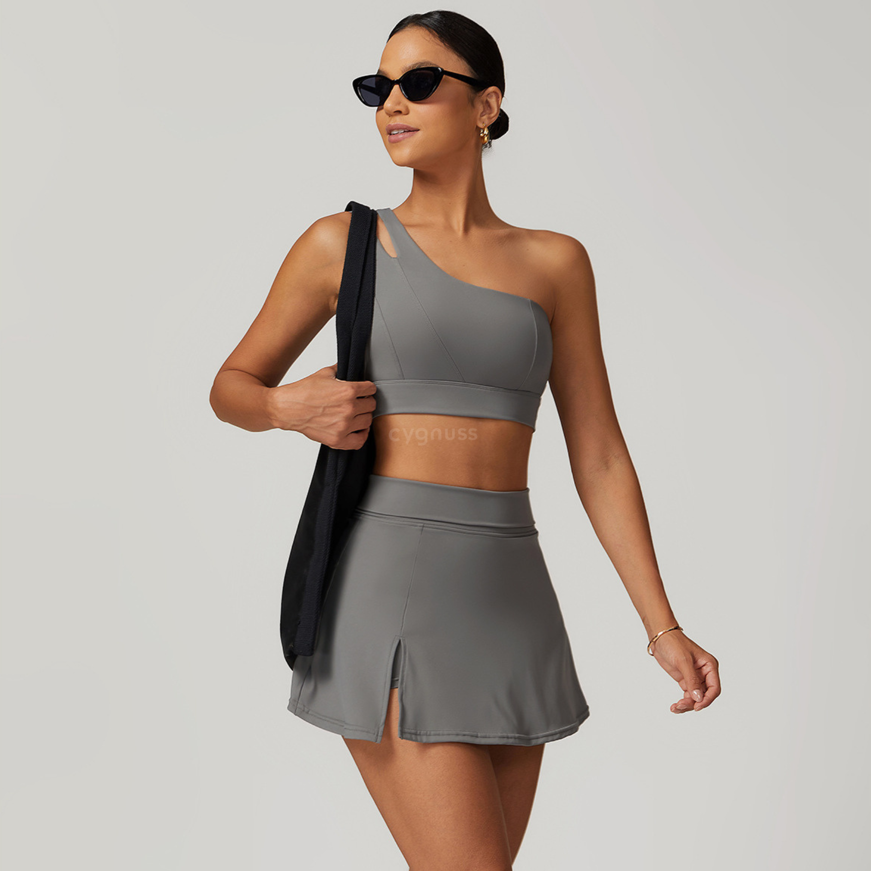 Conjunto Dynamic - Sutiã e short Esportivo